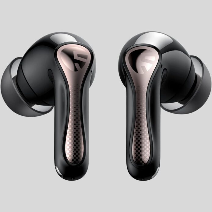 SoundPEATS earbuds